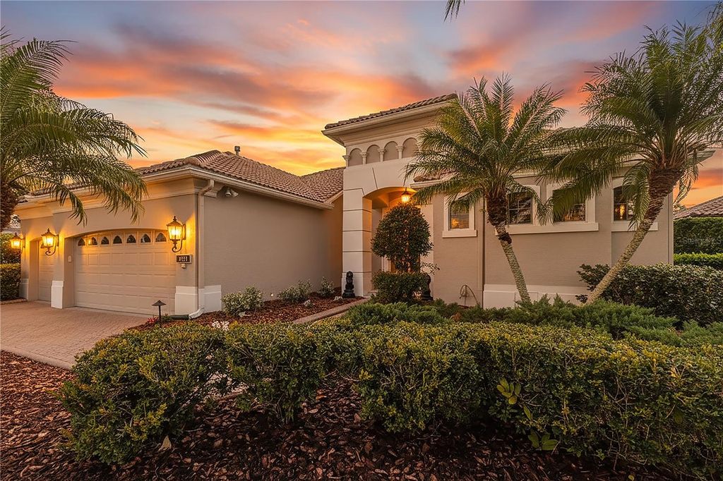 Photo of 7012 Twin Hills Terrace, Lakewood Ranch, FL 34202 (MLS # A4681789)
