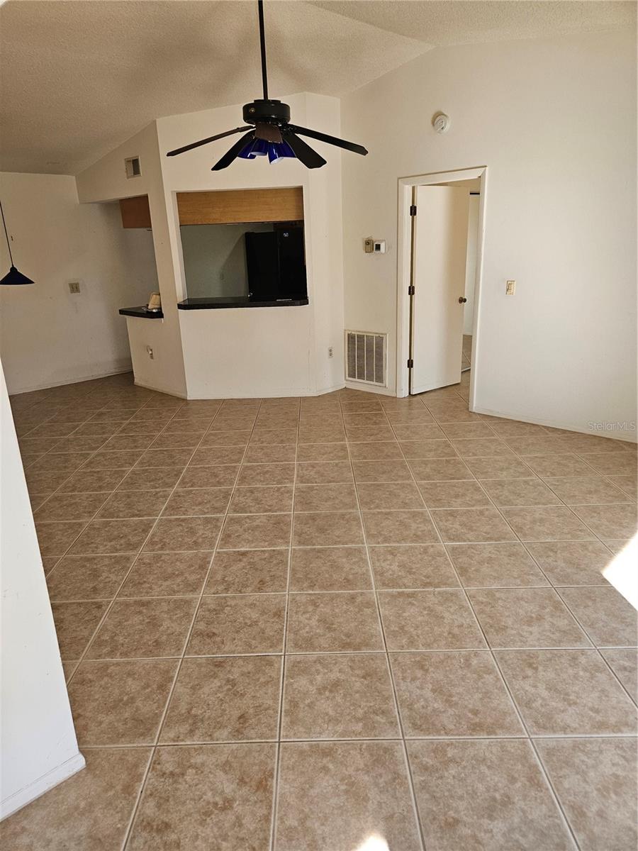 COURTYARD VILLAS - Residential