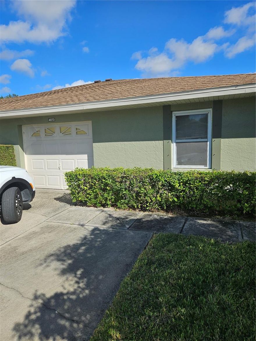 This bright, open end unit with private fenced/screened courtyard with Southern exposure is perfect. Easy to show. Enjoy the perfect blend of comfort and convenience in this move-in-ready villa located in the heart of Central Sarasota. Nestled within a beautifully maintained community, residents can take advantage of desirable amenities including a sparkling community pool, lush manicured grounds, and low HOA fees that cover exterior maintenance and landscaping.

Ideally situated just minutes from shopping, dining, medical facilities, I-75, and the world-famous Siesta Key Beach, this villa offers the quintessential Florida lifestyle in a peaceful, easy-care setting. Whether you’re seeking a full-time residence or a seasonal retreat, this property delivers exceptional value and a welcoming community atmosphere.
