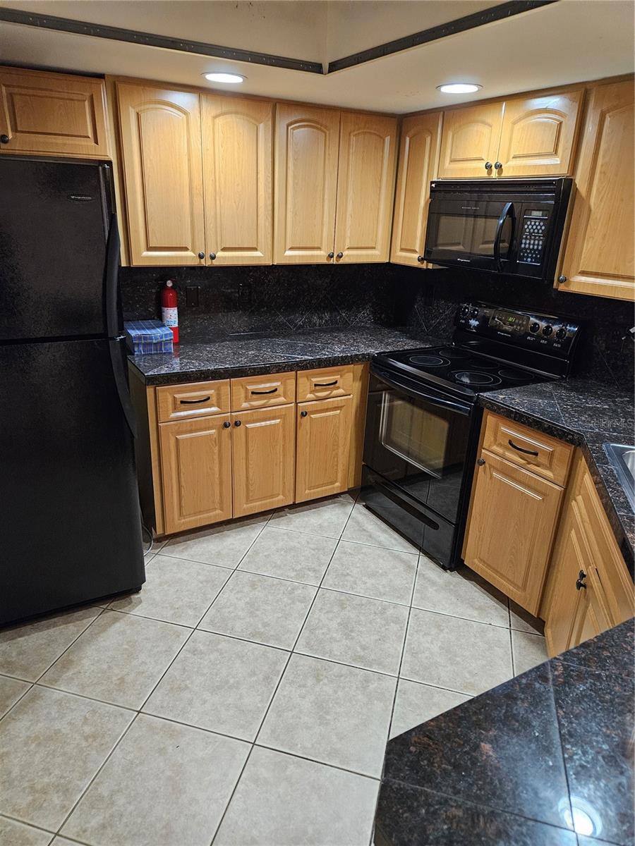 COURTYARD VILLAS - Residential