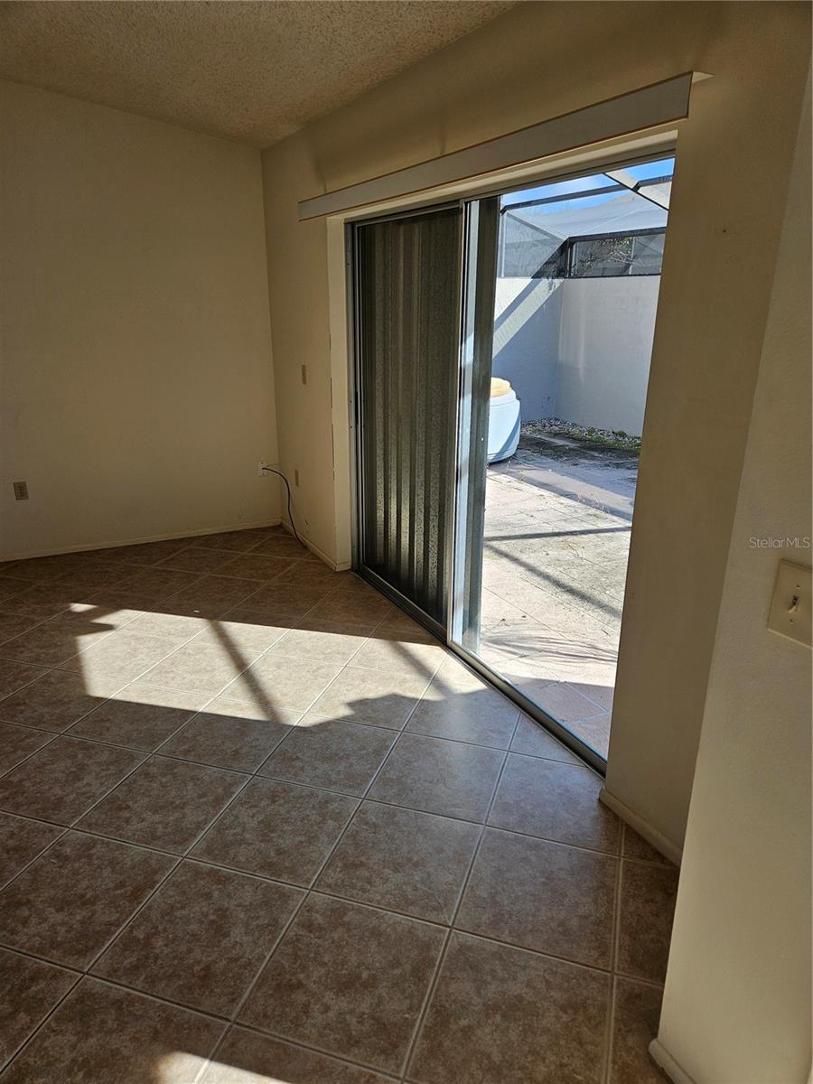 COURTYARD VILLAS - Residential