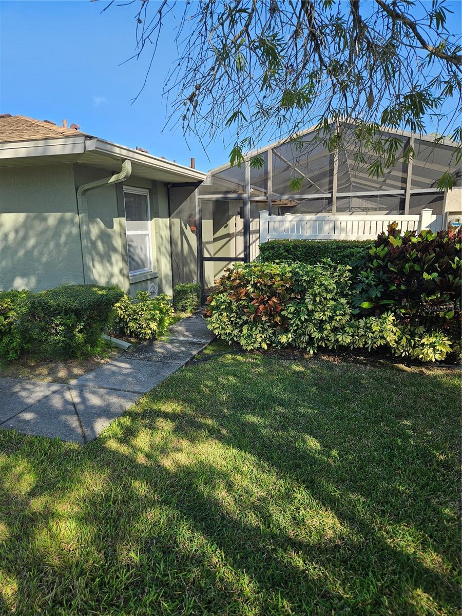 COURTYARD VILLAS - Residential