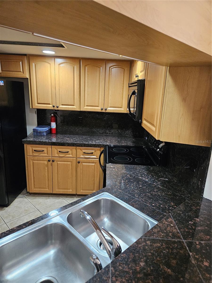 COURTYARD VILLAS - Residential