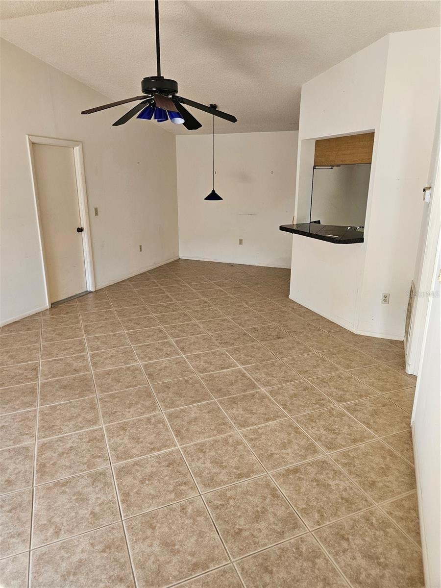 COURTYARD VILLAS - Residential