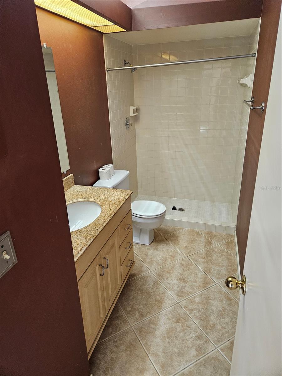 COURTYARD VILLAS - Residential