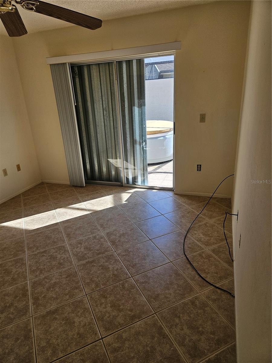 COURTYARD VILLAS - Residential