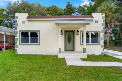 Single Family Residence in WINTER HAVEN FL 2223 AVENUE C.jpg
