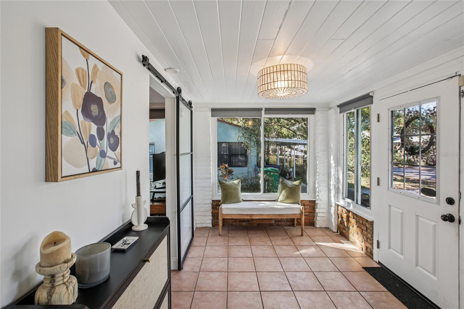 204 W POWHATAN AVENUE