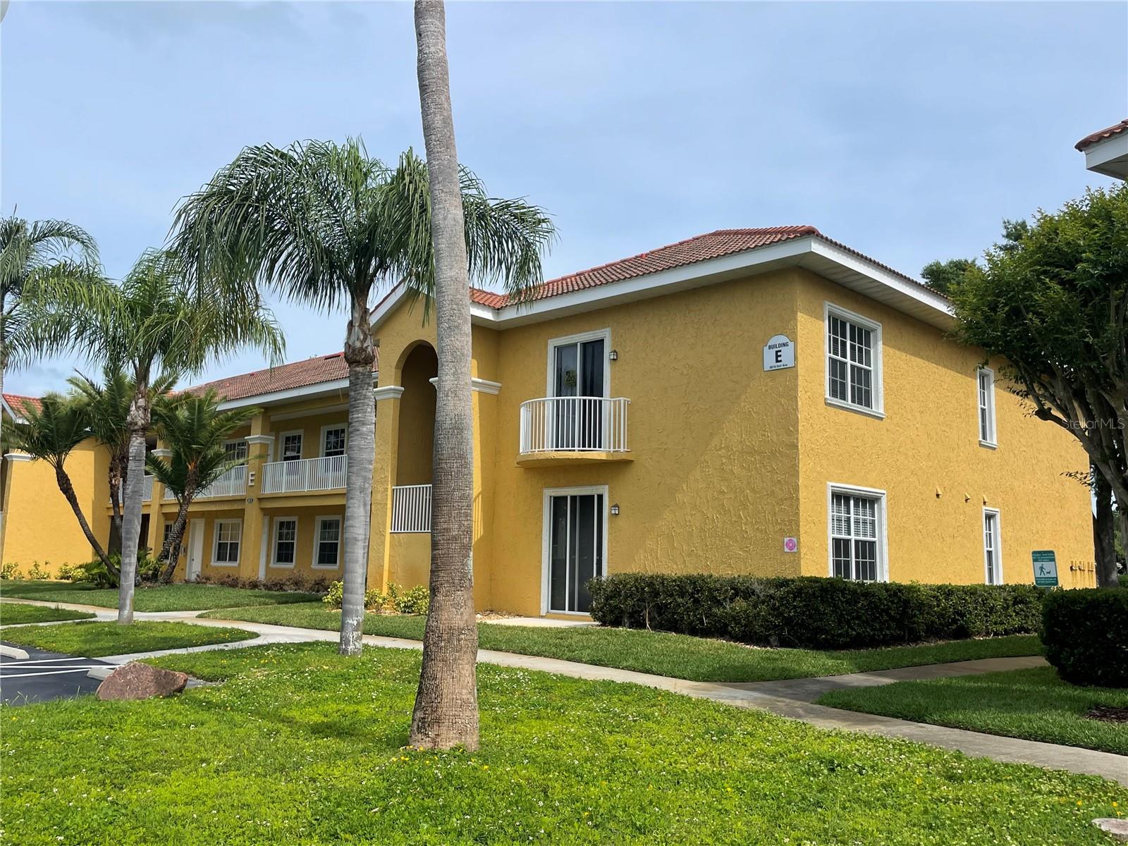 CALIENTE APTS CONDO - Residential
