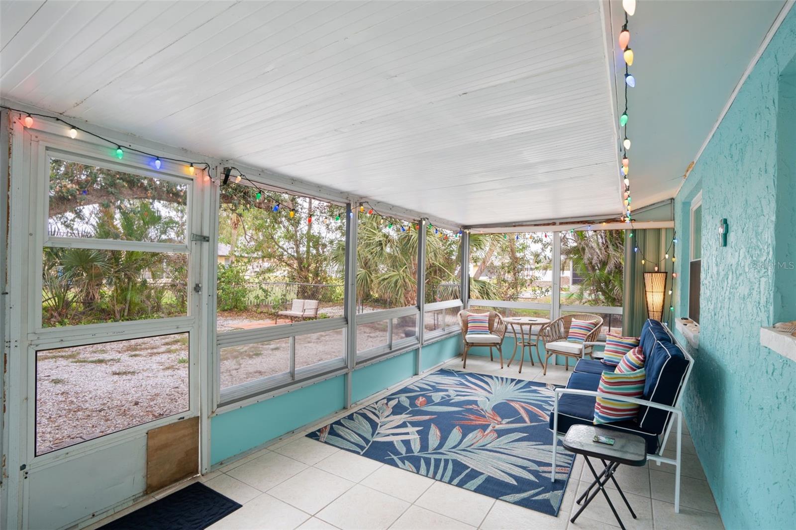 SOUTH VENICE - Residential