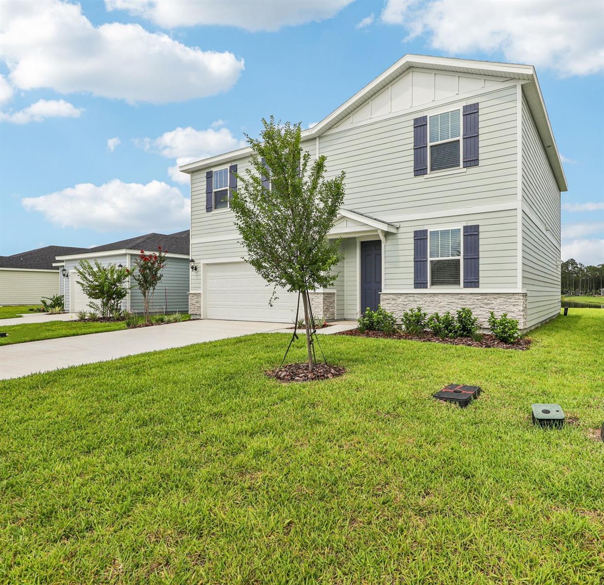 8 WANDERING CREEK WAY