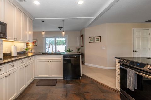 Tiny photo for 36329 N County Road 44a, Eustis, FL 32736 (MLS # G5106843)