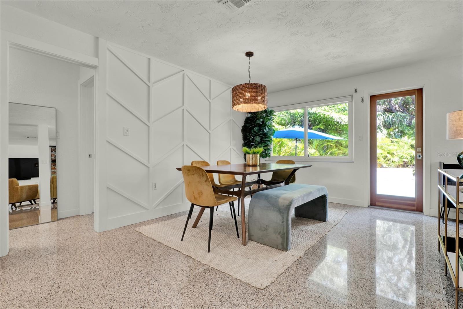 COOPER - Residential