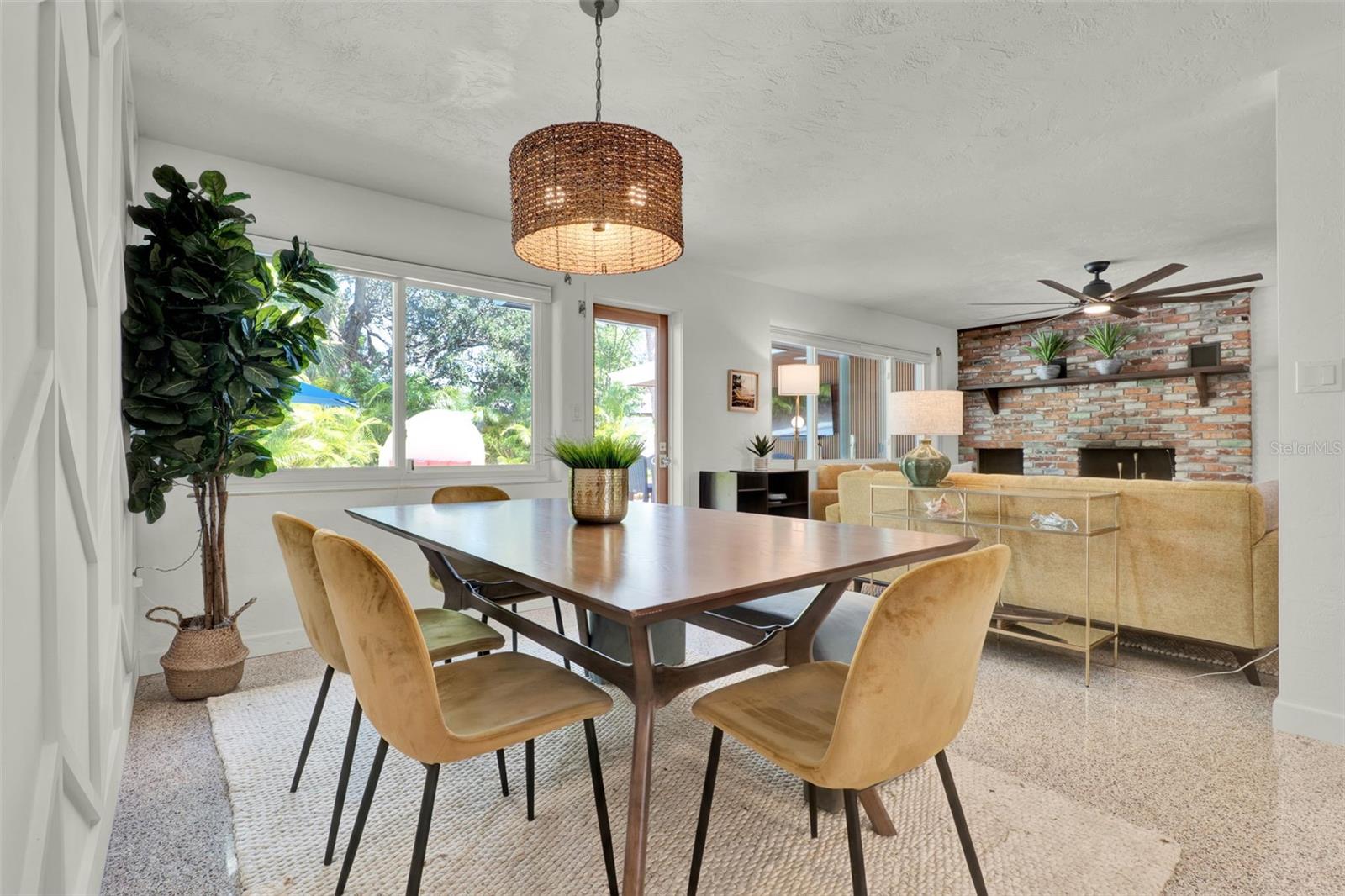 COOPER - Residential