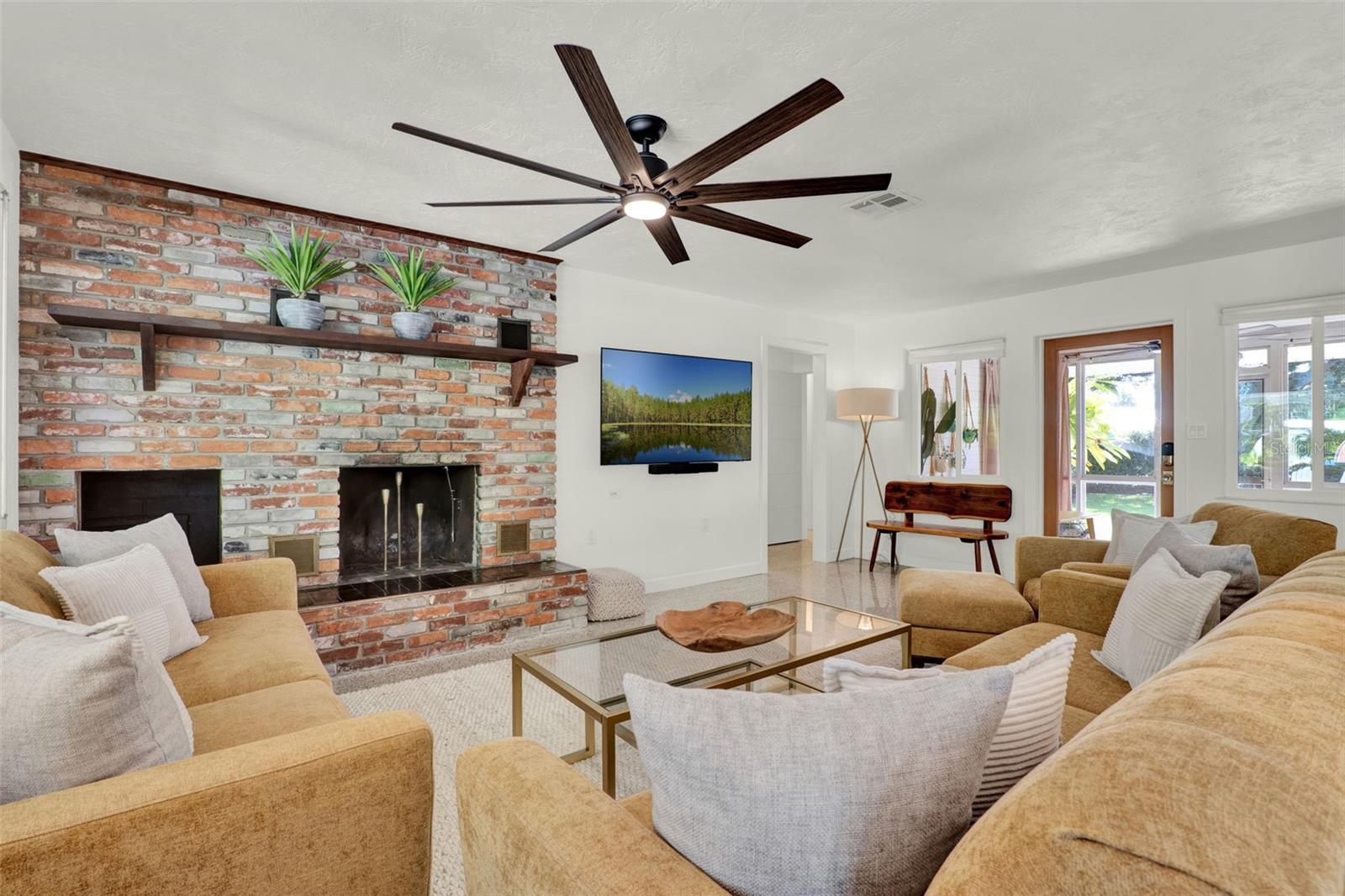 COOPER - Residential