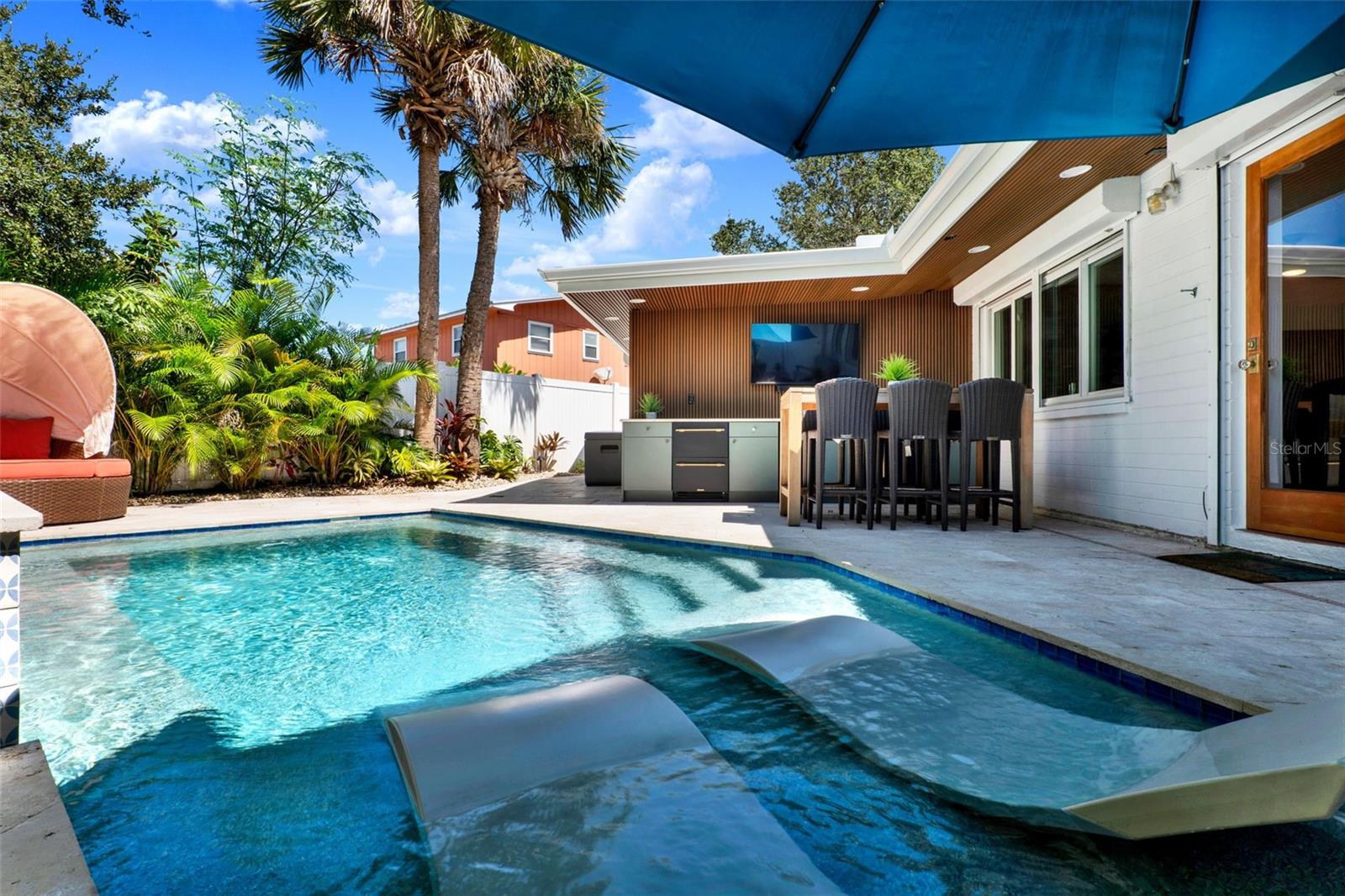 COOPER - Residential