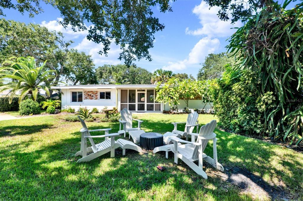 Photo of 322 Cedar Avenue, New Smyrna Beach, FL 32169 (MLS # O6346167)
