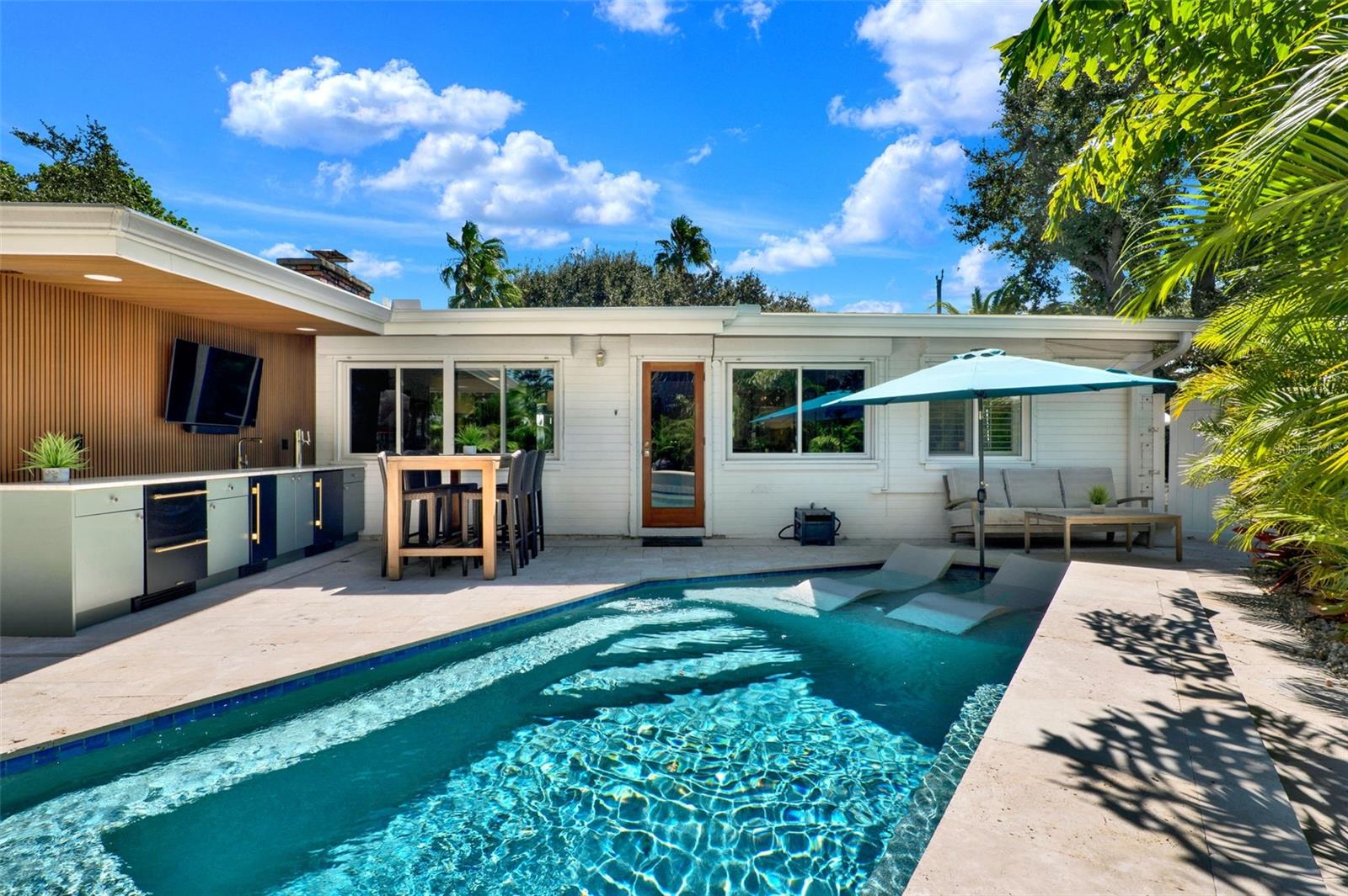COOPER - Residential