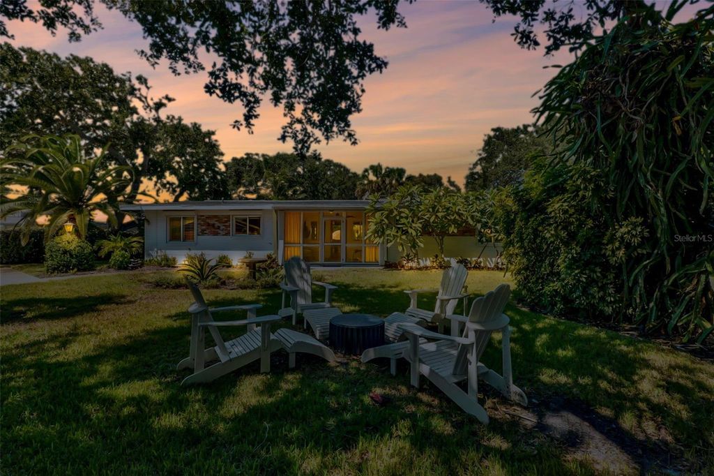 Photo of 322 Cedar Avenue, New Smyrna Beach, FL 32169 (MLS # O6346167)