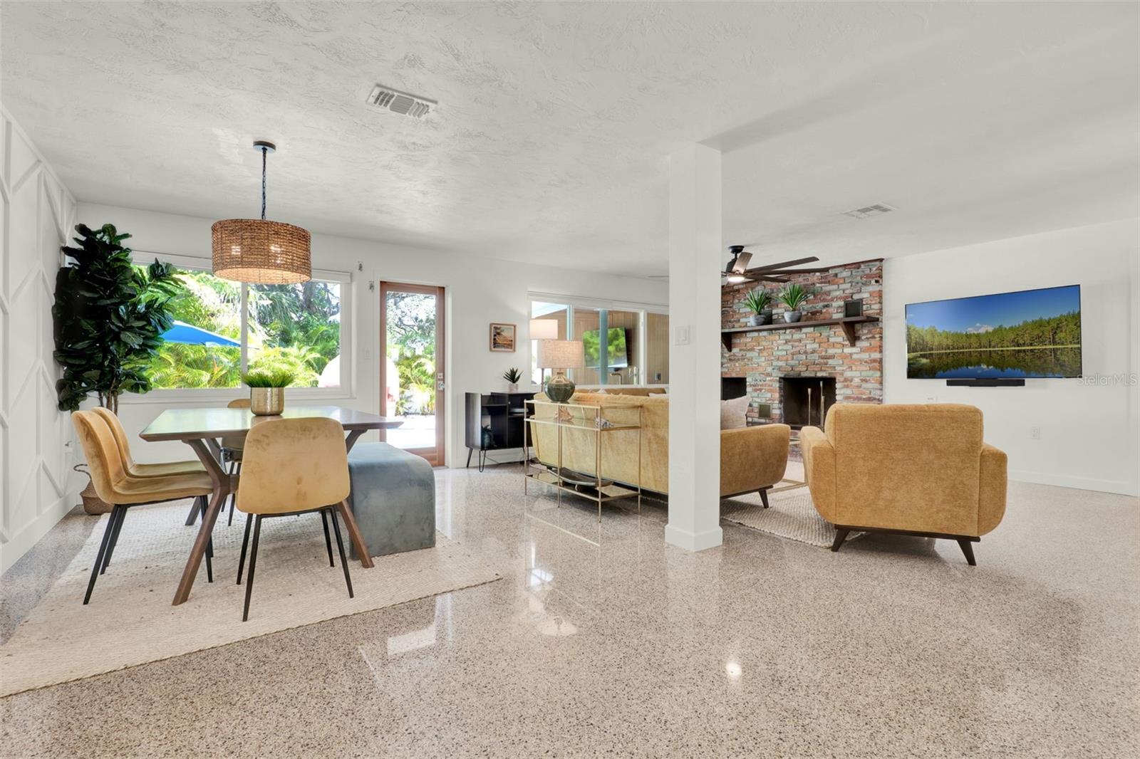 COOPER - Residential