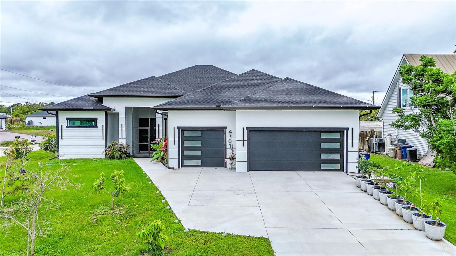 LEHIGH ACRES - Residential