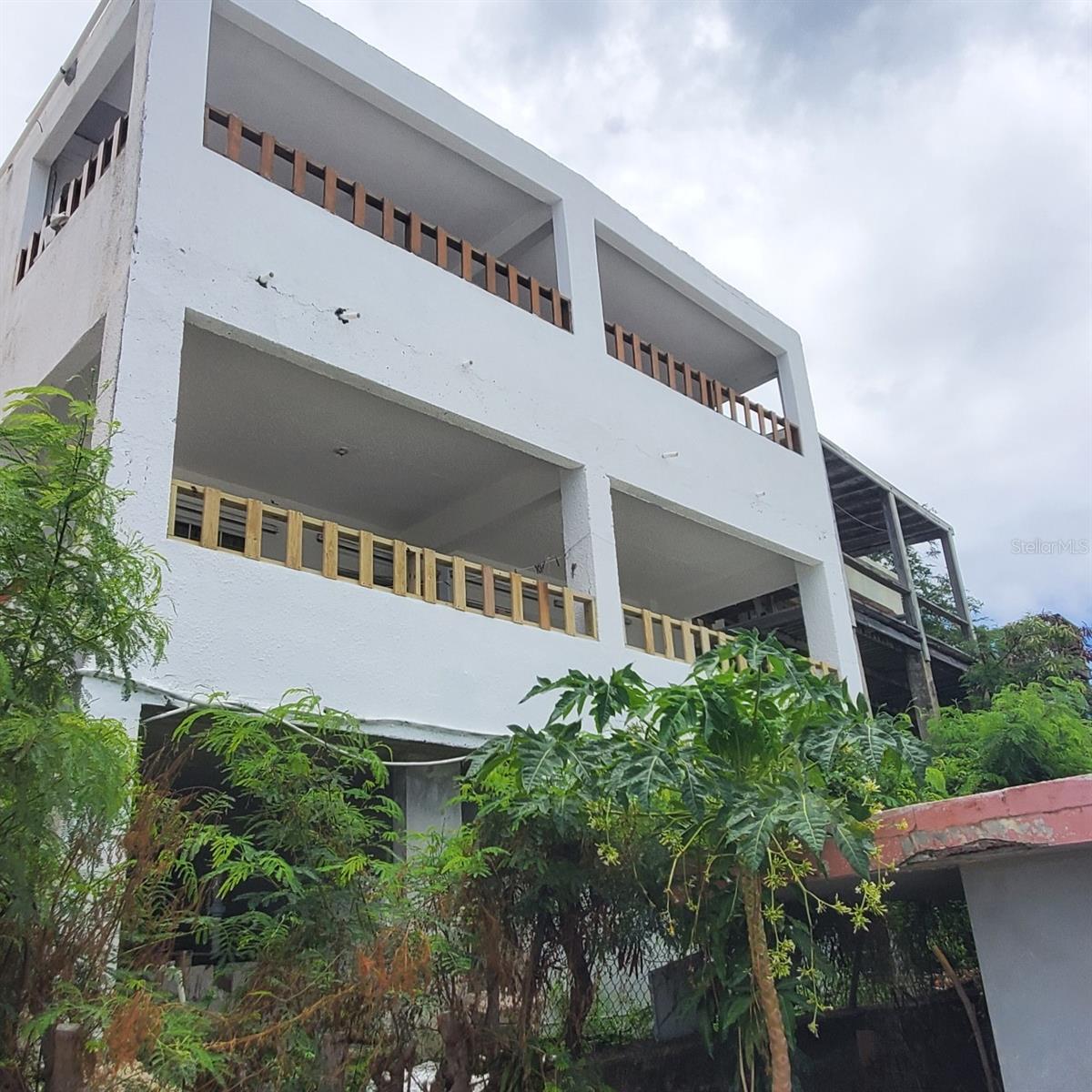 27 WILLIAM FONT STREET
