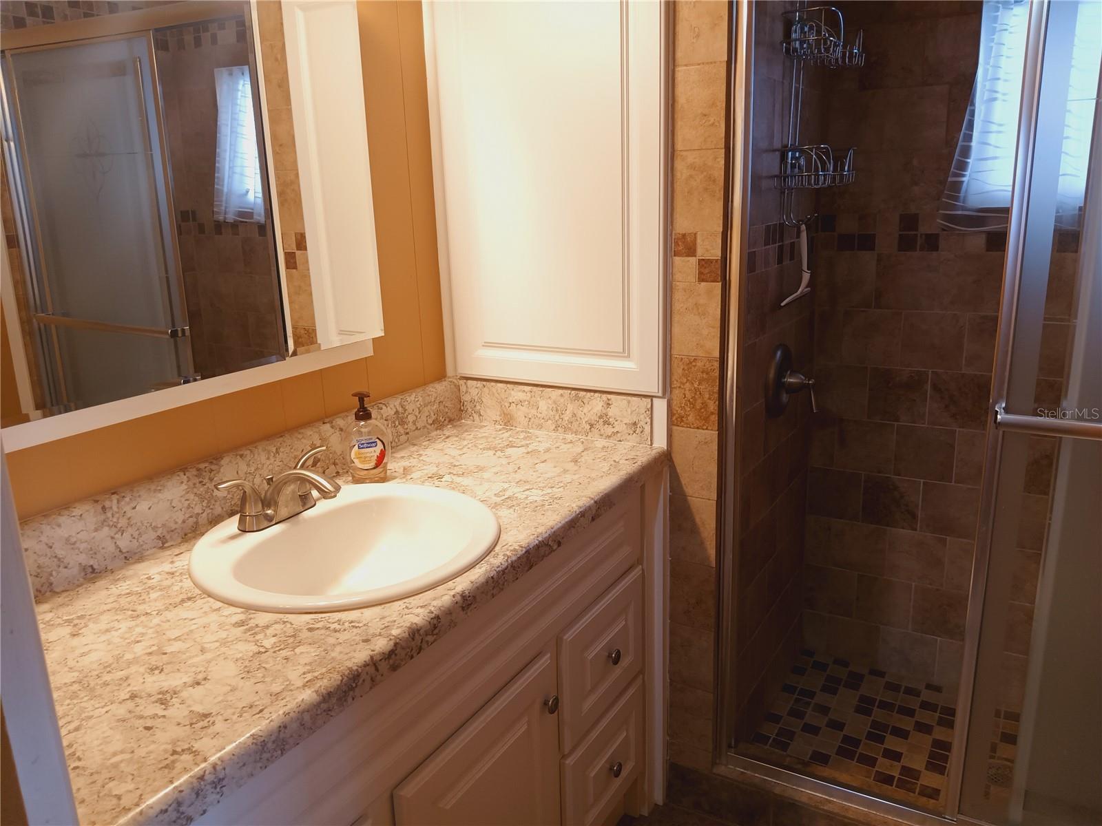 TRI-PAR ESTATES - Residential