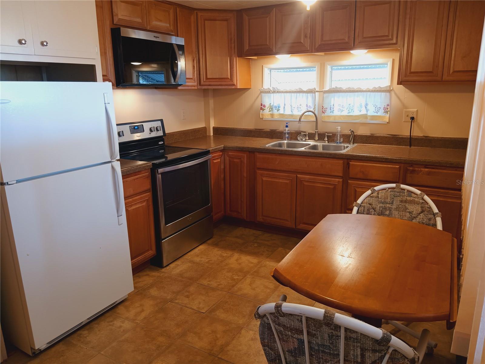 TRI-PAR ESTATES - Residential