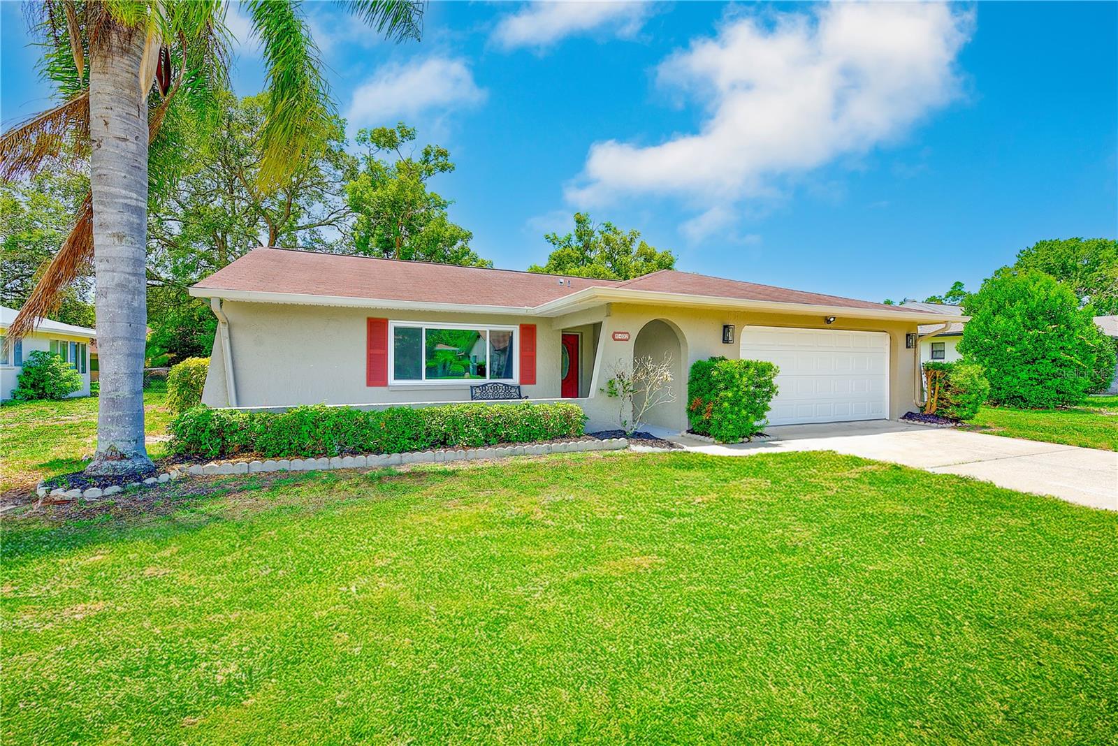 8402 ROXBORO DRIVE