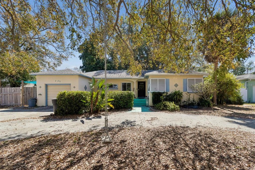 Photo of 2120 Coronada Way S, St Petersburg, FL 33712 (MLS # TB8483989)