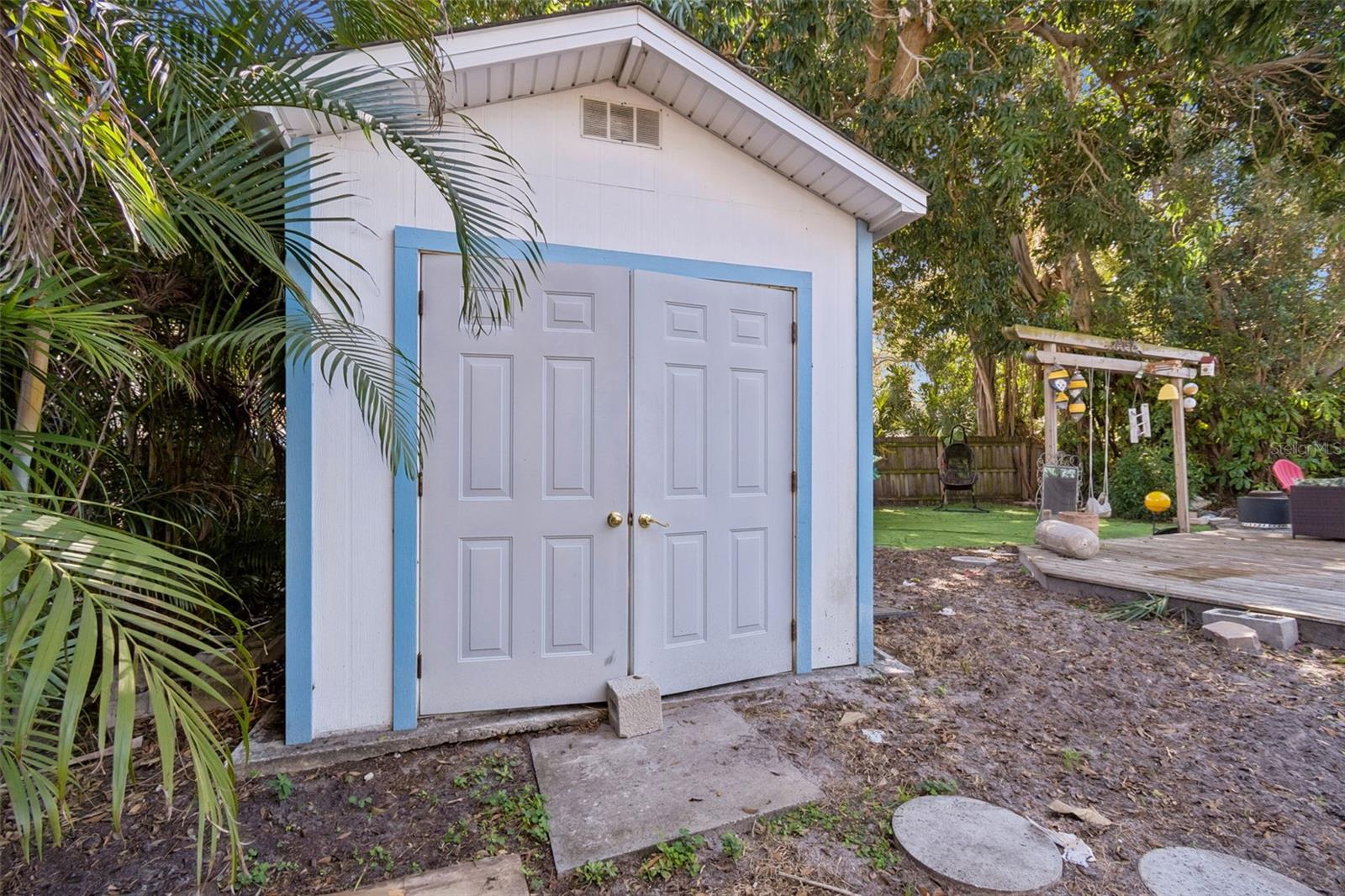 LAKEWOOD ESTATES SEC C - Residential