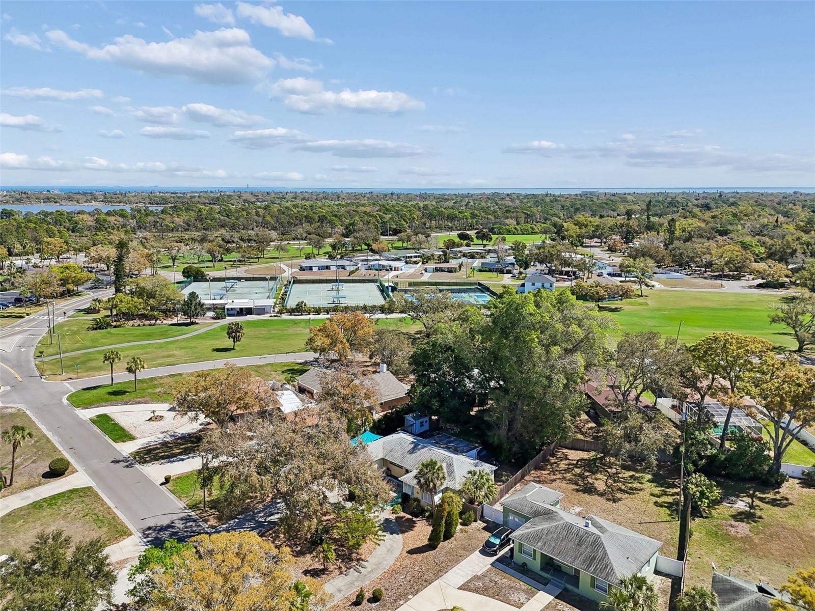 LAKEWOOD ESTATES SEC C - Residential