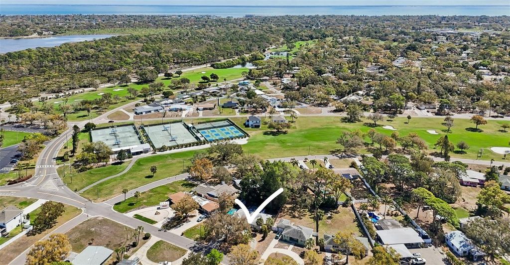 Photo of 2120 Coronada Way S, St Petersburg, FL 33712 (MLS # TB8483989)