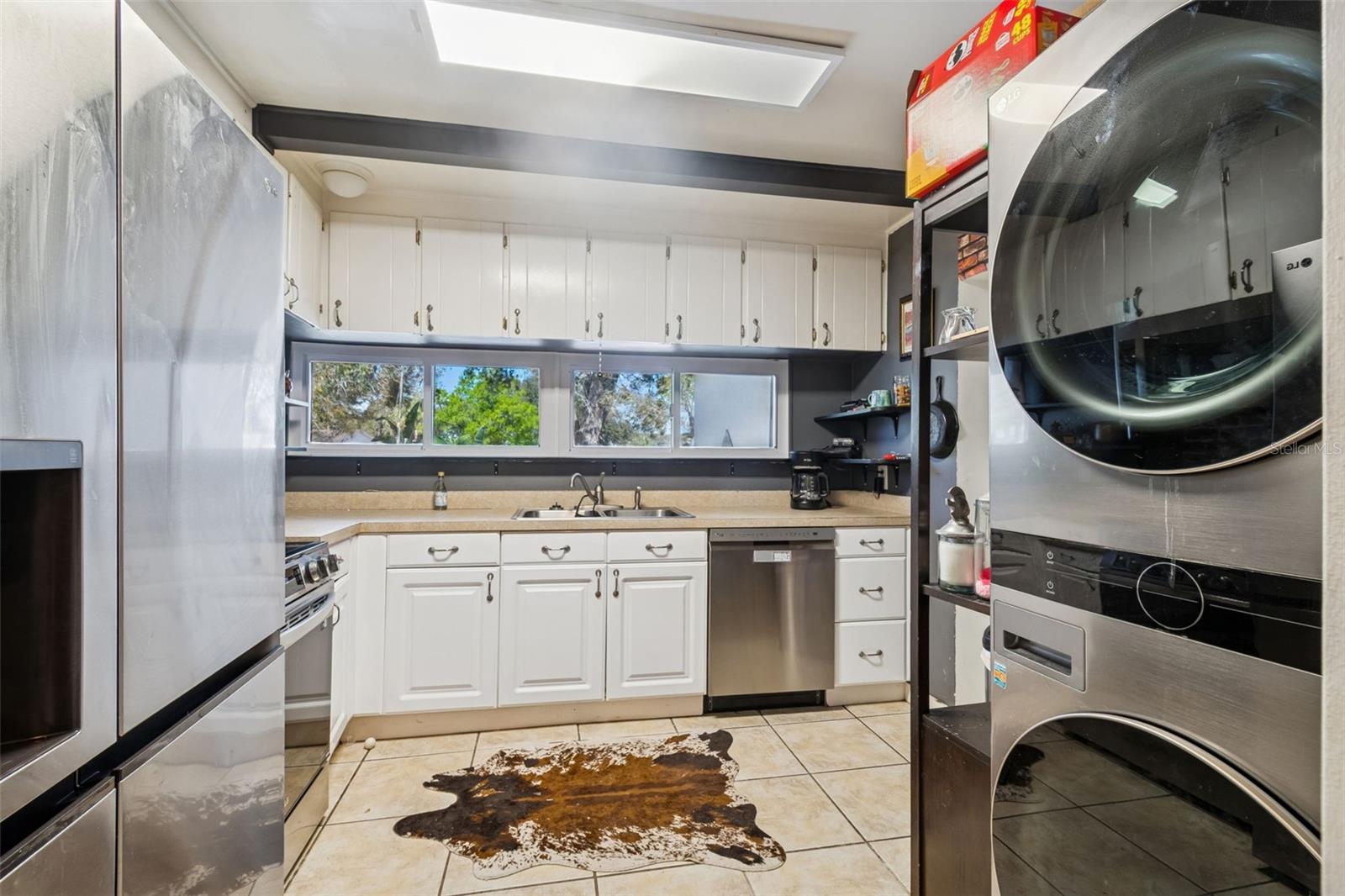 LAKEWOOD ESTATES SEC C - Residential