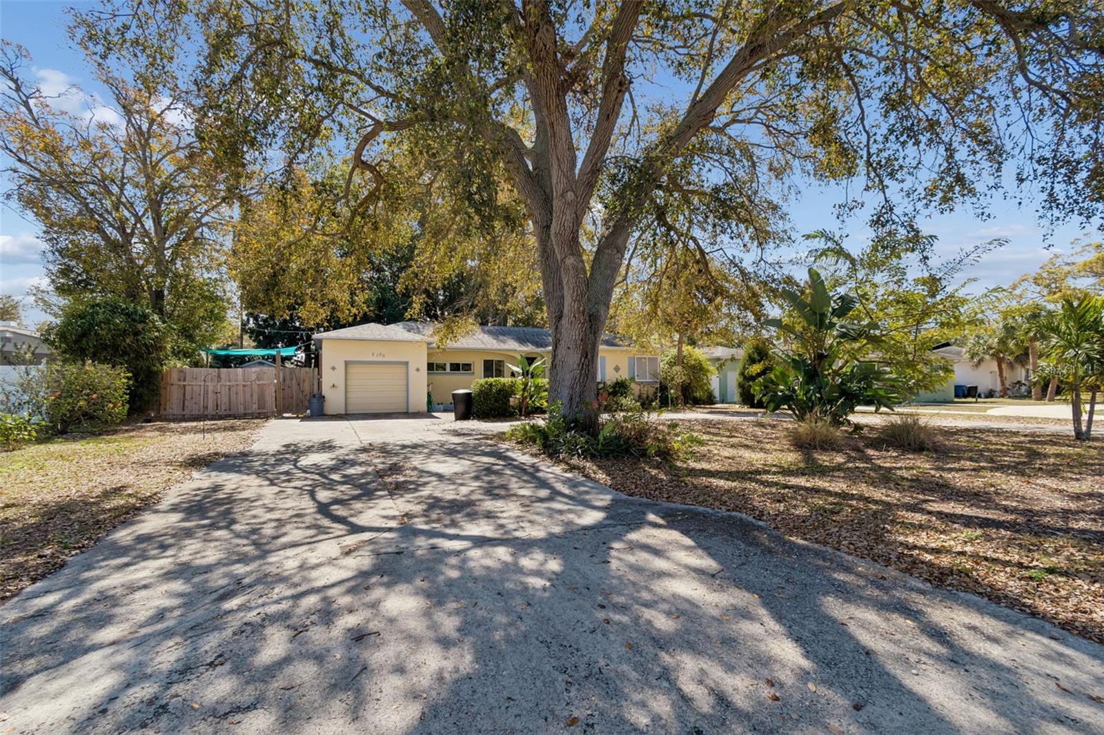 LAKEWOOD ESTATES SEC C - Residential