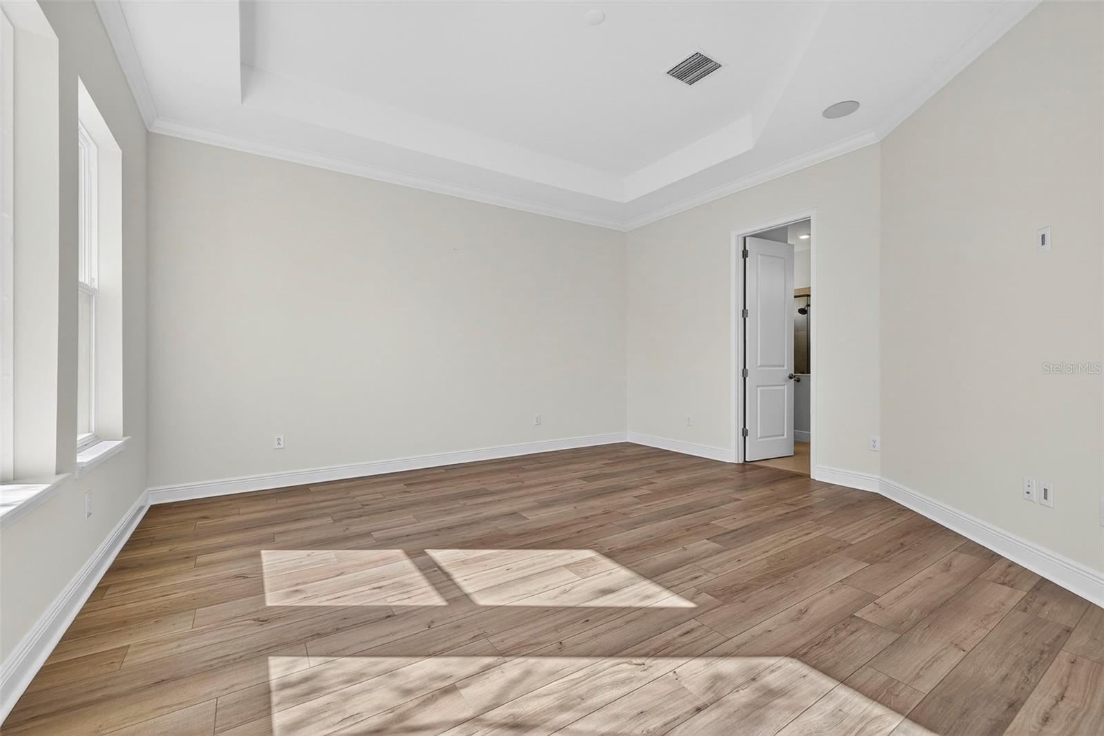 LAKE JOVITA GOLF & COUNTRY CLU - Residential