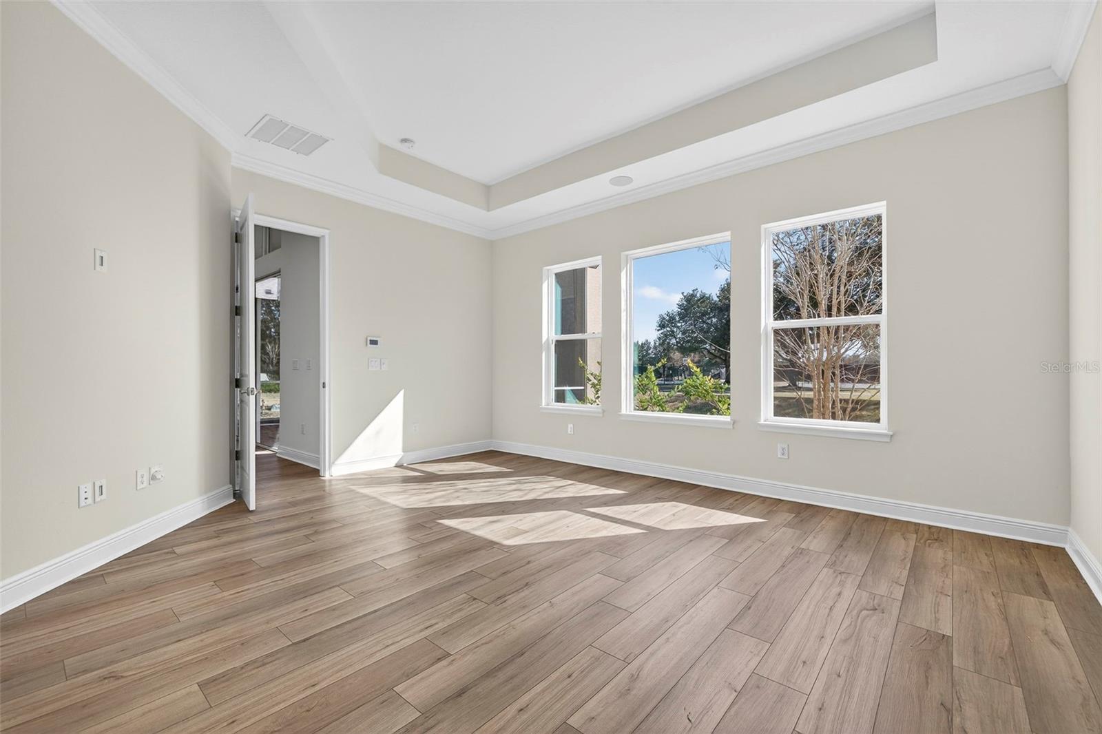 LAKE JOVITA GOLF & COUNTRY CLU - Residential