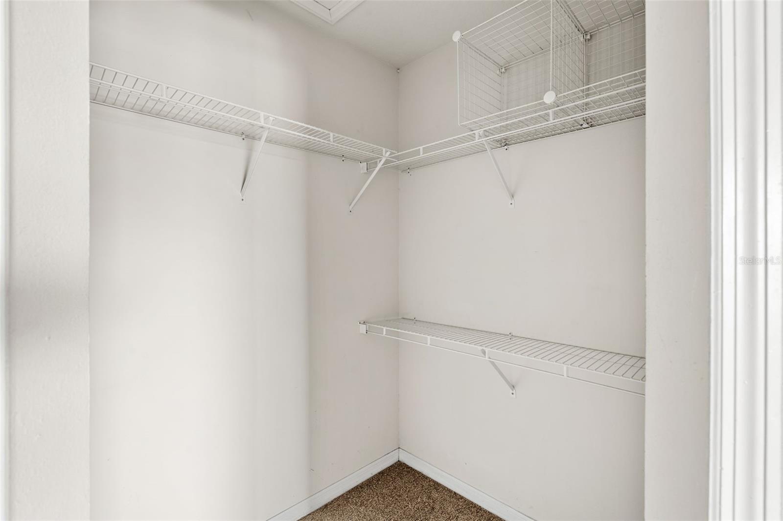 VILLAS LAKE DESTINY - Residential