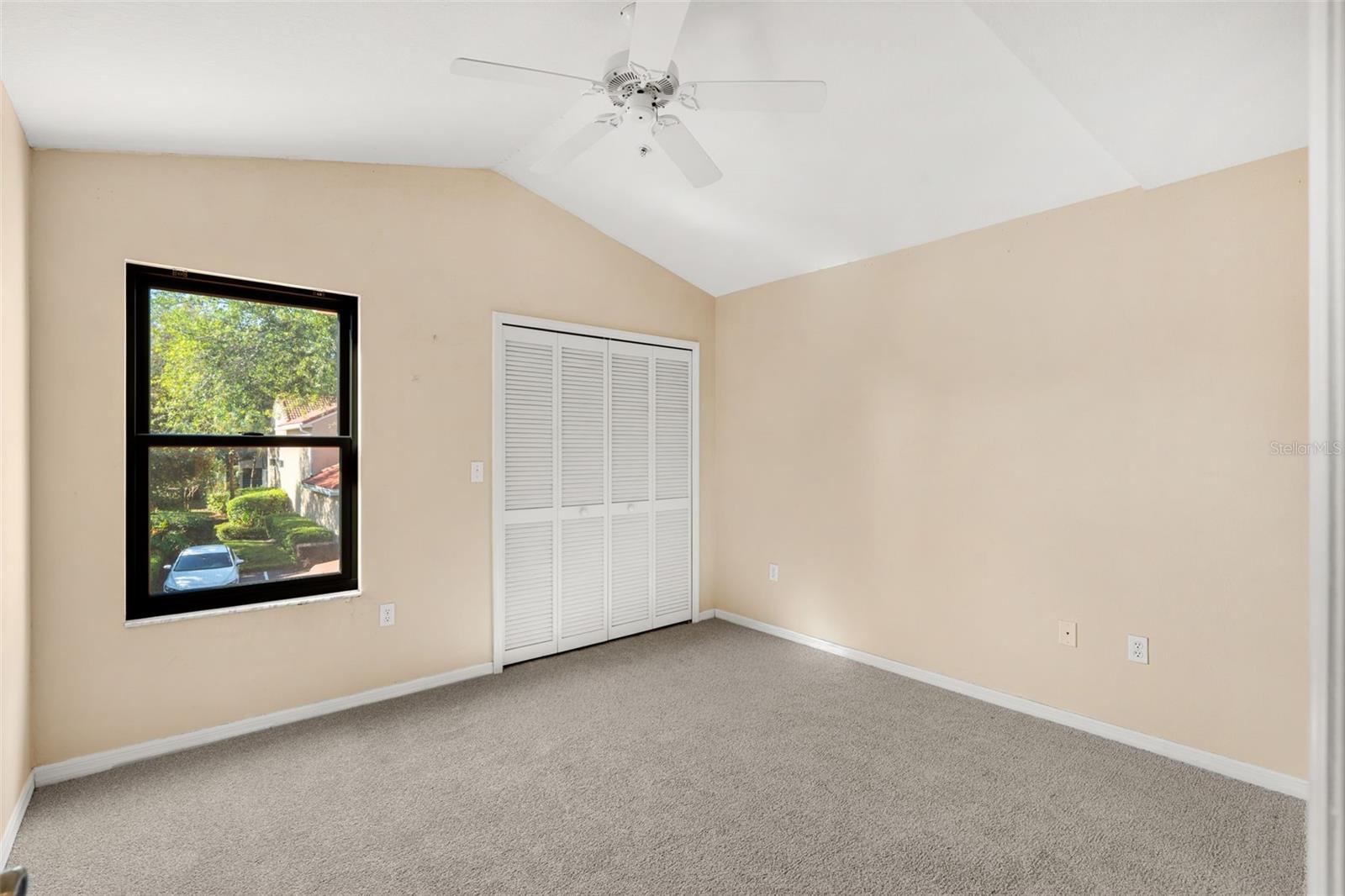 VILLAS LAKE DESTINY - Residential