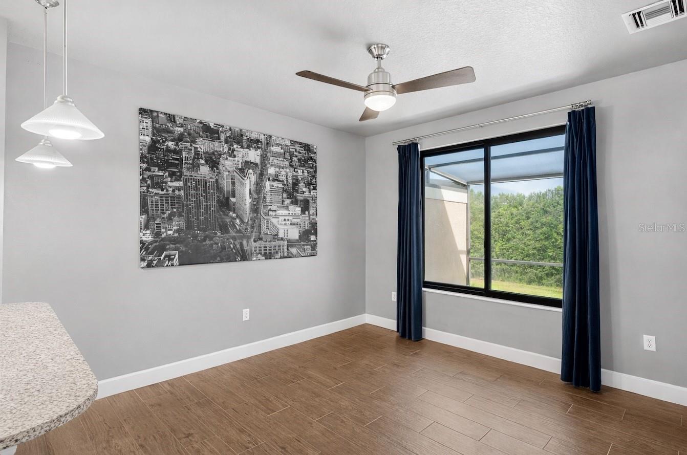 VILLAS LAKE DESTINY - Residential