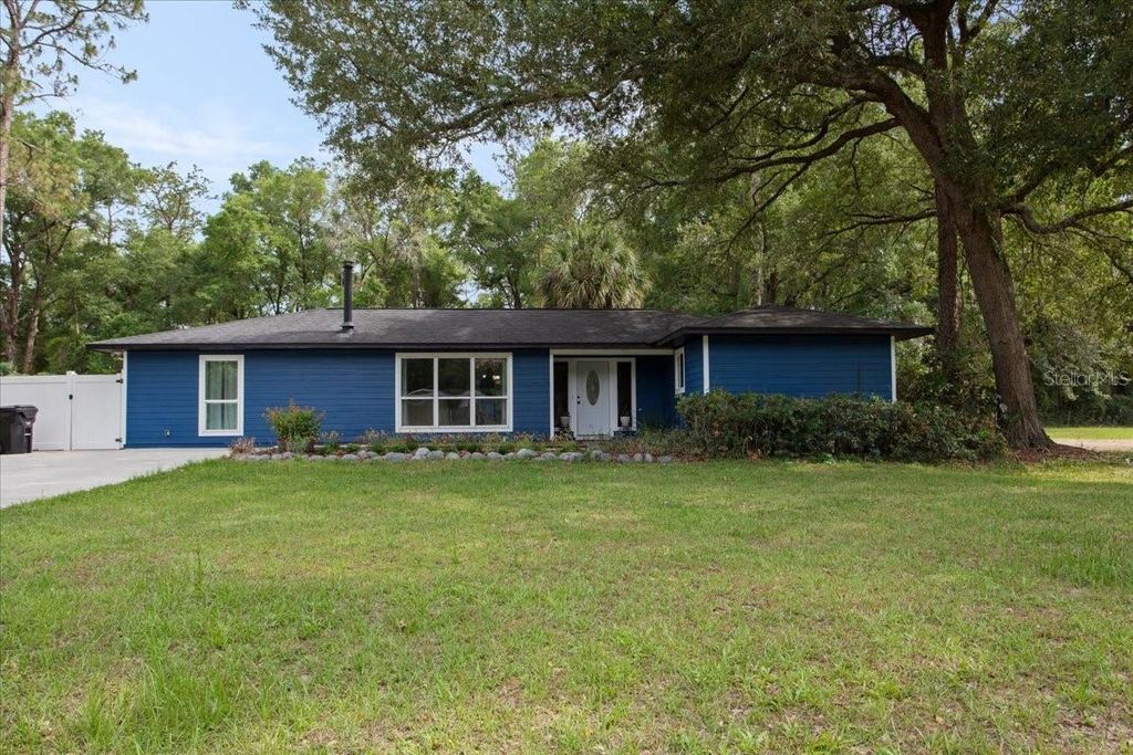 Photo of 10803 SW 92nd Place, Gainesville, FL 32608 (MLS # GC540621)