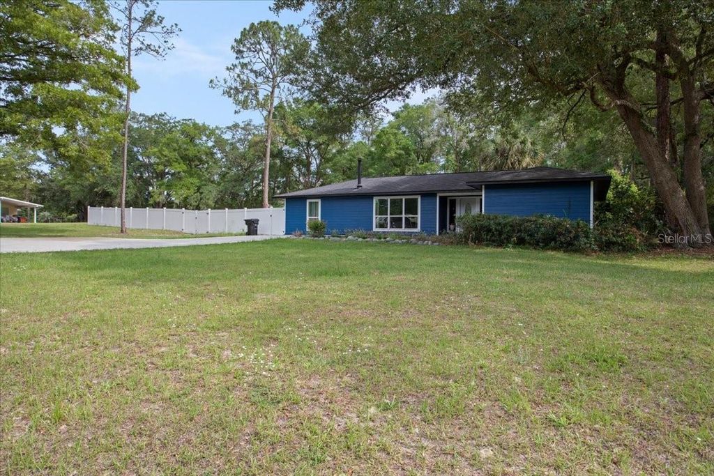 Photo of 10803 SW 92nd Place, Gainesville, FL 32608 (MLS # GC540621)