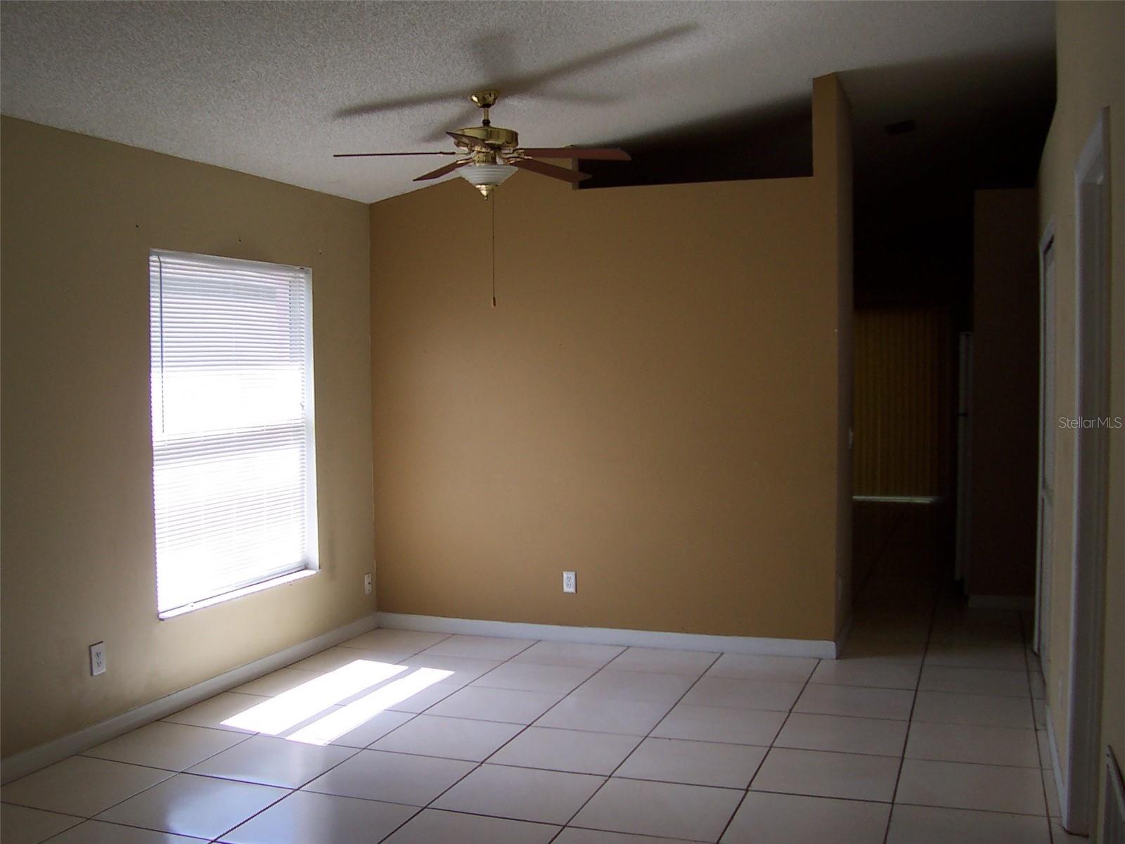 WINDING CREEK UNIT 3 - Residential Lease