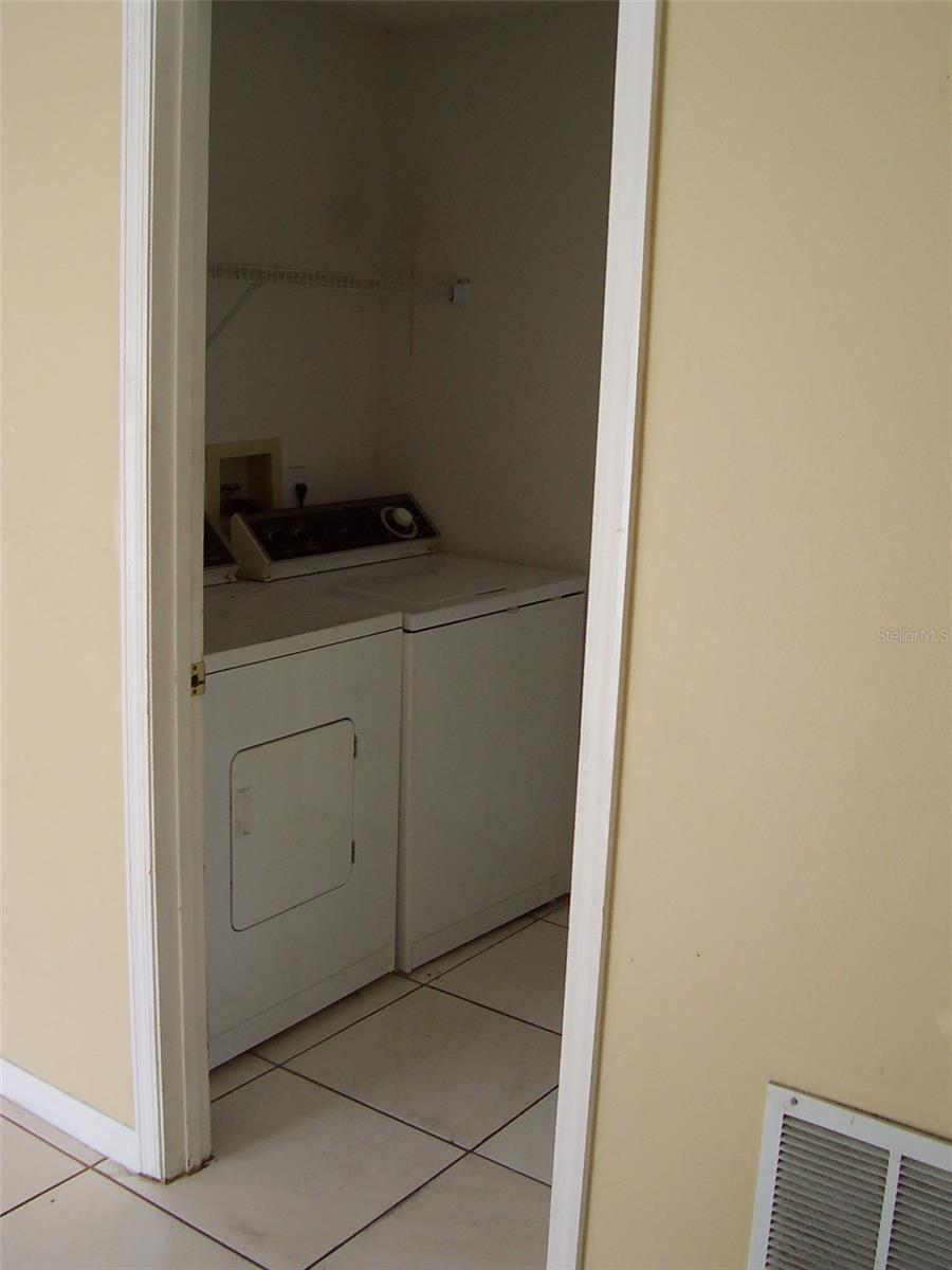 WINDING CREEK UNIT 3 - Residential Lease