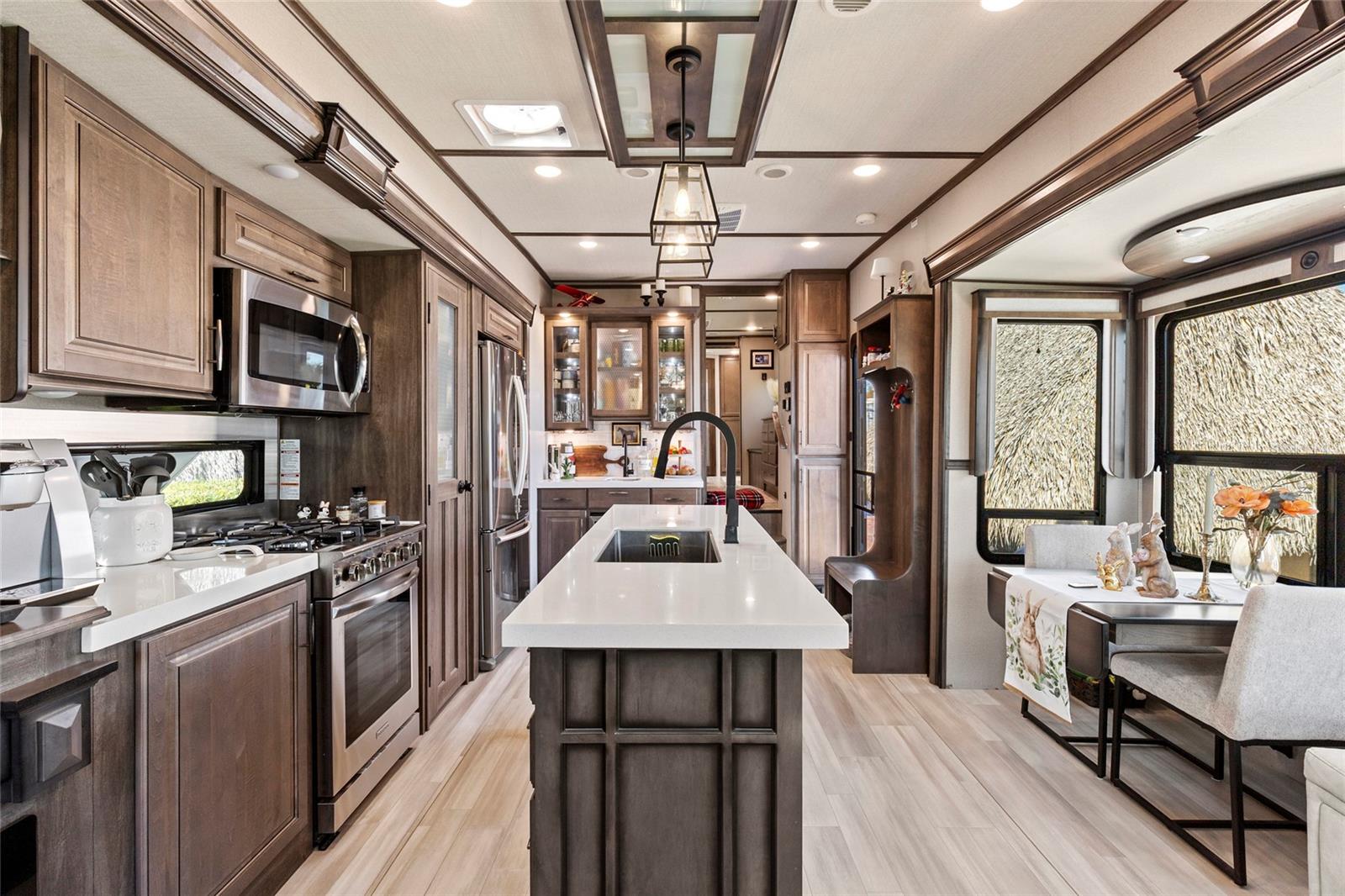 SILVER PALMS RV VILLAGE PH 1 - Land