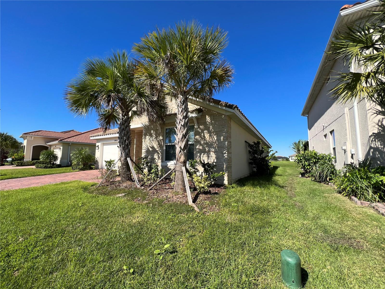 3924 CARRICK BEND DRIVE