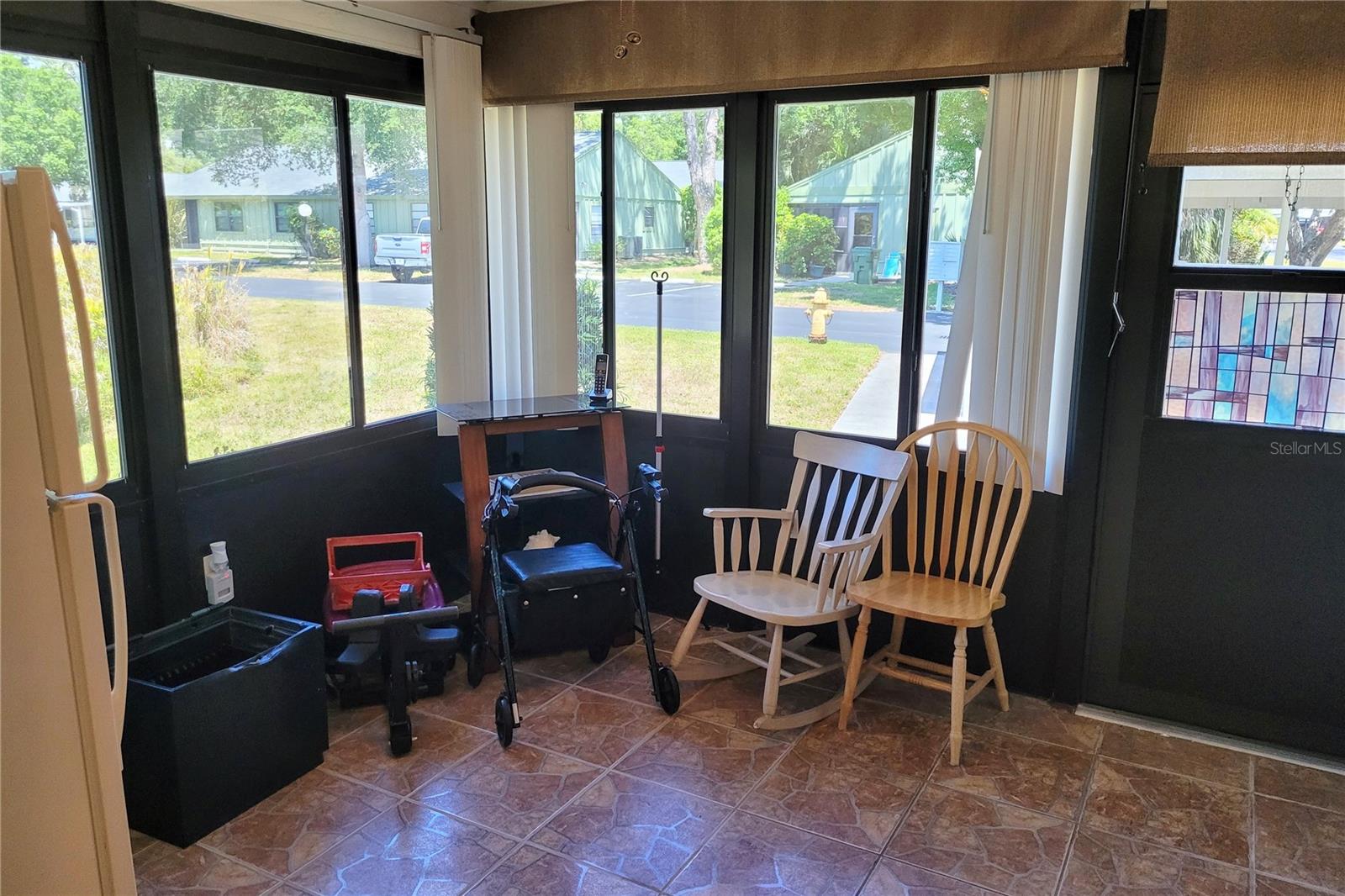 BARRINGTON WOODS - Residential