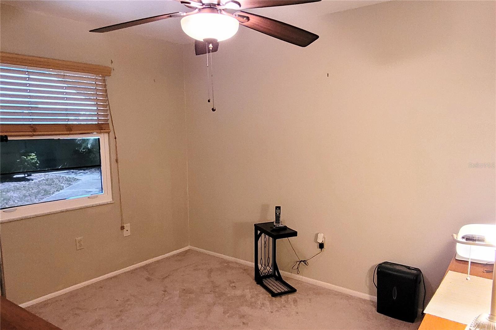 BARRINGTON WOODS - Residential