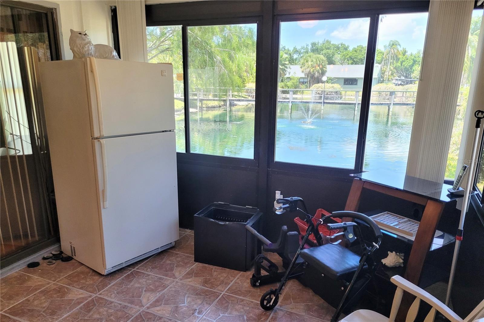 BARRINGTON WOODS - Residential