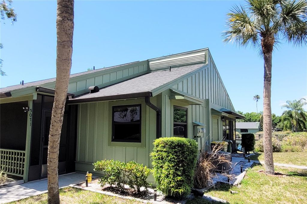 Photo of 5071 Barrington Circle #1602, Sarasota, FL 34234 (MLS # A4691290)